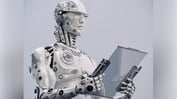RIAs Using Robos to Take On Big Competitors