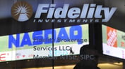 Fidelity Zero-Fee Funds Lure Nearly $1B in First Month