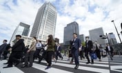 In an Aging Japan, Job Hunters Are Getting Older