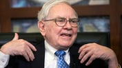Buffett Slashes Stake in Wells Fargo