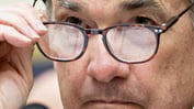Powell Poised to Seek Another Fed Cut Despite Strong Spending
