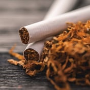 Early Death Cuts Smokers' Lifetime Medicare Claims: Researchers