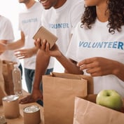 10 Ways to Connect With Wealthy Prospects Through Charity Events