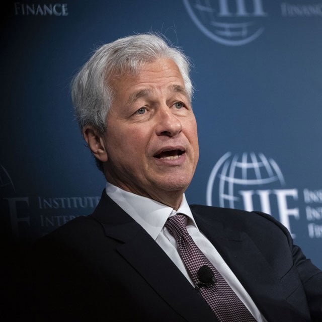 Dimon Plans to Sell $135M of JPMorgan Shares
