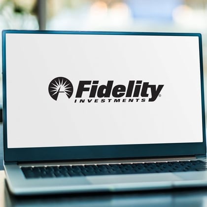 Laptop computer displaying logo of Fidelity
